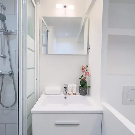 Authentic Flat Near Luxembourg Garden Apartment Paris Exterior photo