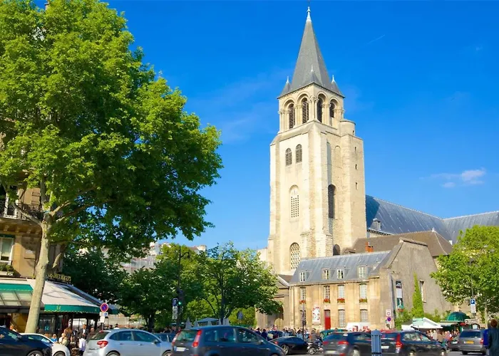 Authentic Flat Near Luxembourg Garden
